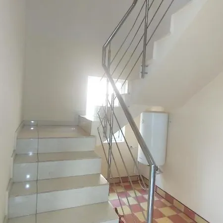 Βίλα Vila Ghiocelul *