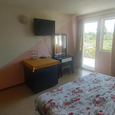 Vila Ghiocelul Tuzla