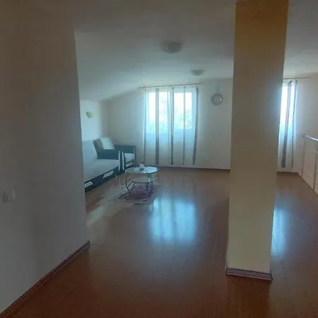 Vila Ghiocelul * Tuzla
