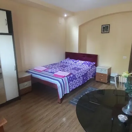 Vila Ghiocelul * Tuzla